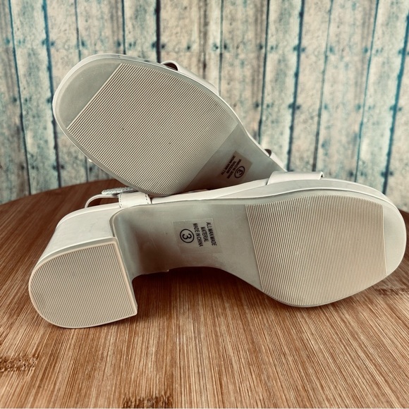 Children Beige Platform Heels with Ankle Strap( MACEY-ISS) - Picture 6 of 6